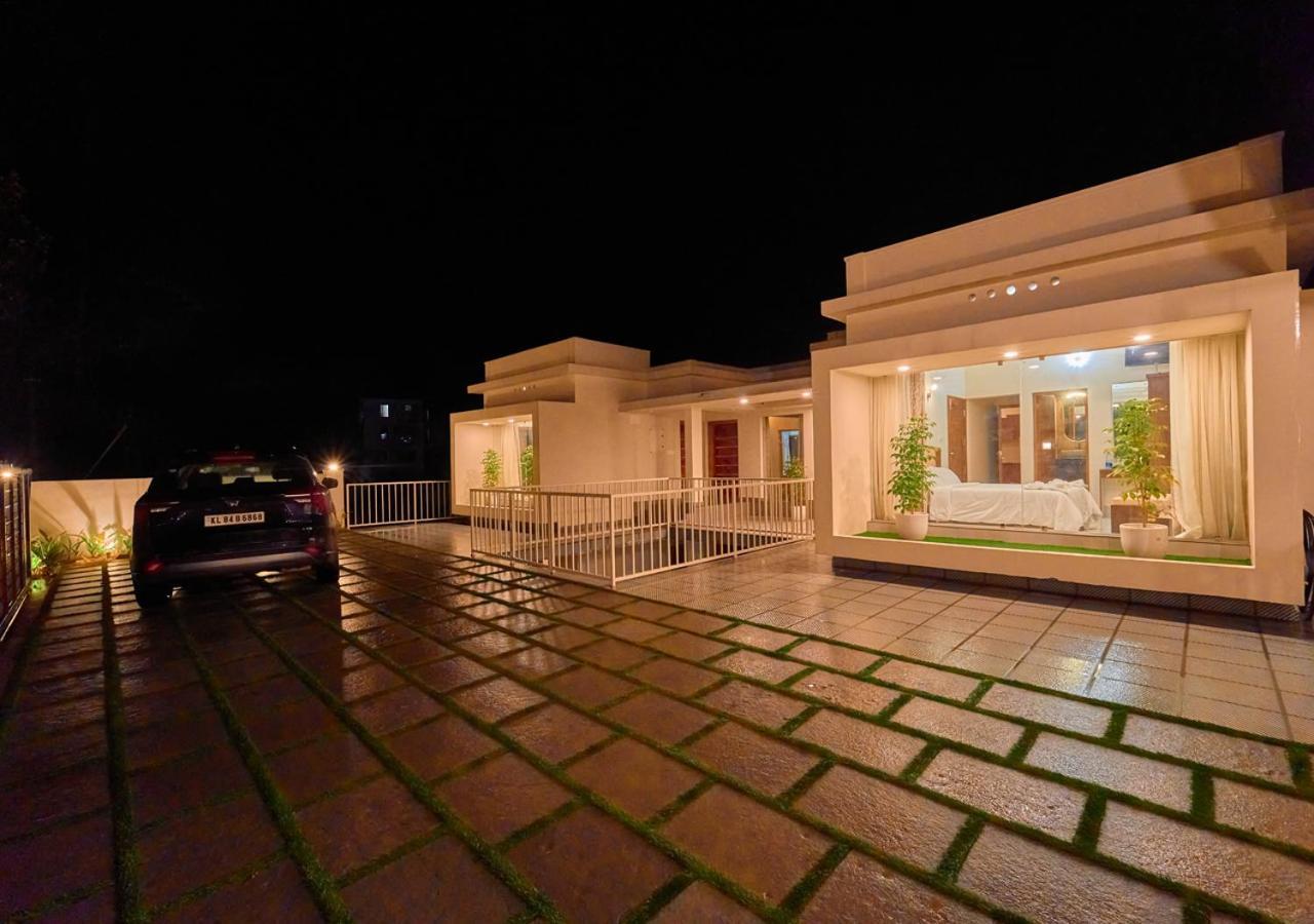 Glen Castle Vagamon Pool Resort By Voye Homes Екстер'єр фото