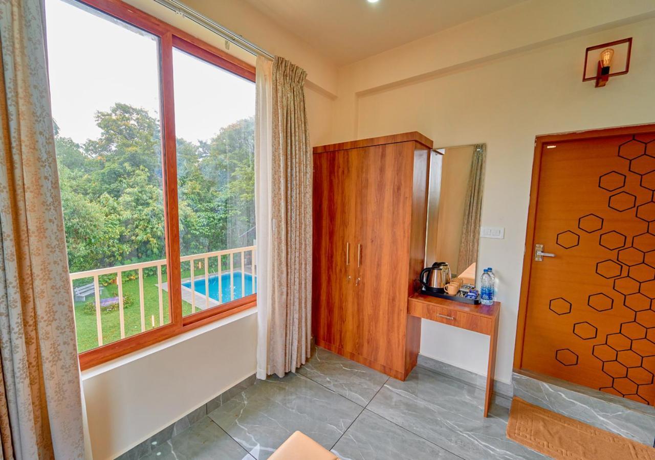Glen Castle Vagamon Pool Resort By Voye Homes Екстер'єр фото
