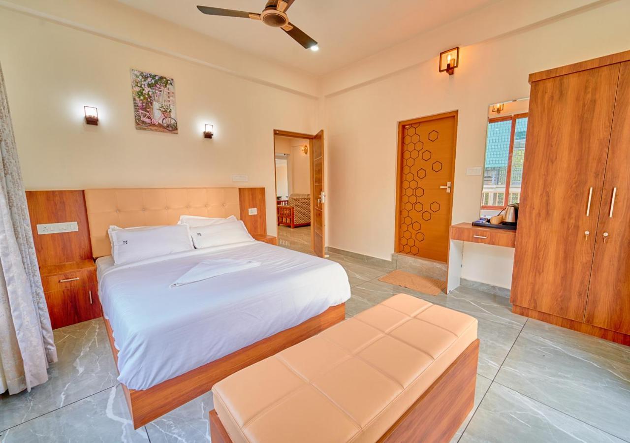 Glen Castle Vagamon Pool Resort By Voye Homes Екстер'єр фото