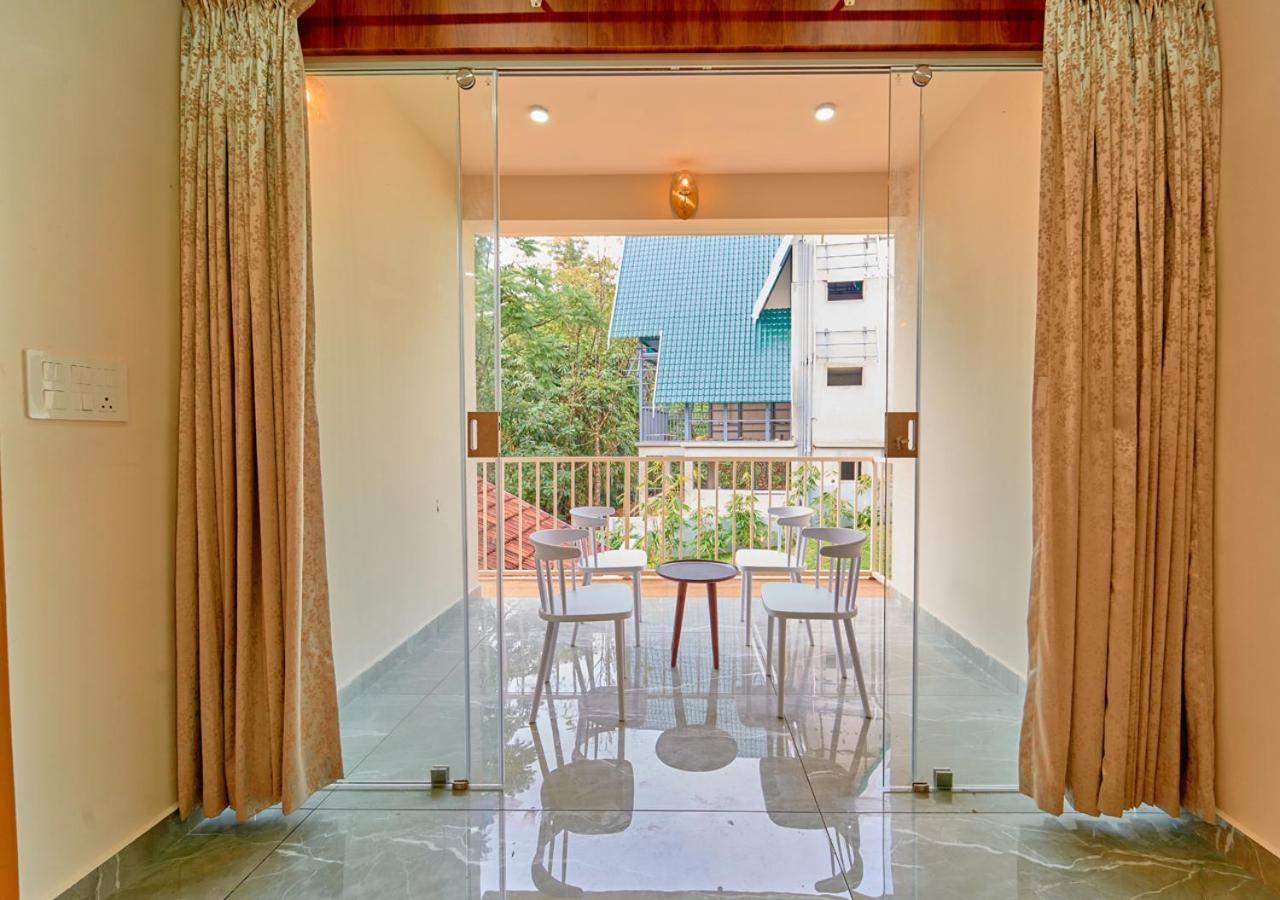 Glen Castle Vagamon Pool Resort By Voye Homes Екстер'єр фото